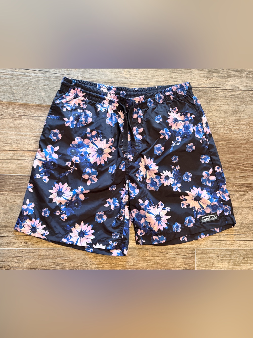 Huf Worldwide Floral Swim Trunks (Medium)